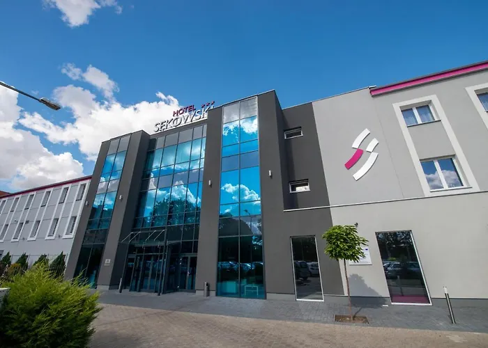 Отель Sekowski 3*