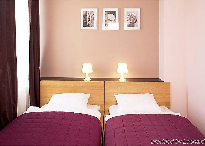 Sekowski Отель Легница